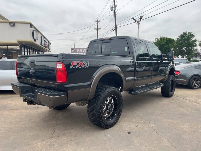 Ford Super Duty F-250 SRW Vehicle Image 03