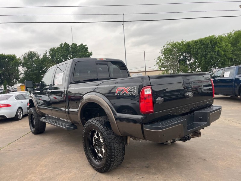 Ford Super Duty F-250 SRW Vehicle Image 04