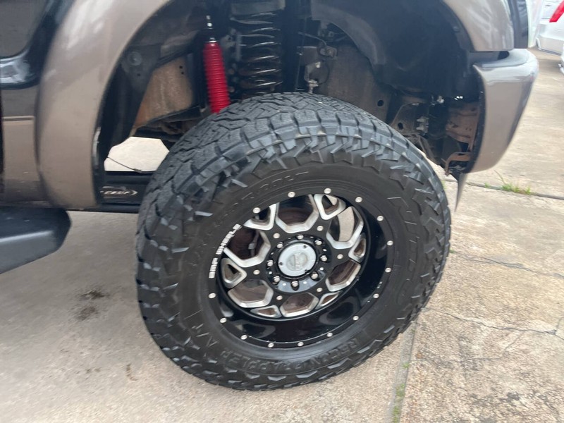Ford Super Duty F-250 SRW Vehicle Image 19