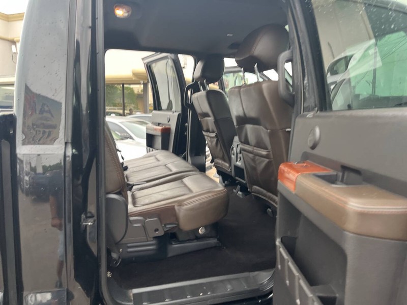 Ford Super Duty F-250 SRW Vehicle Image 20