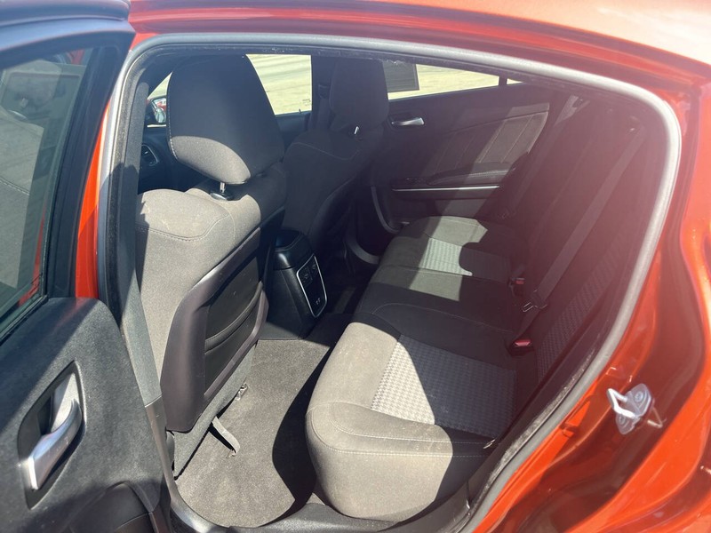 Dodge Charger Vehicle Image 18