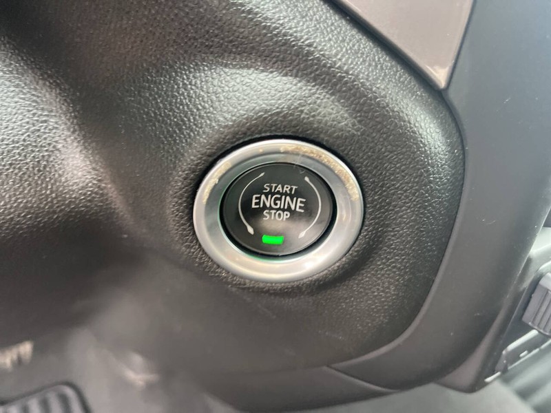 Chevrolet Silverado 1500 Vehicle Image 11