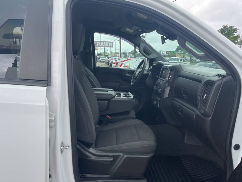 Chevrolet Silverado 1500 Vehicle Image 20