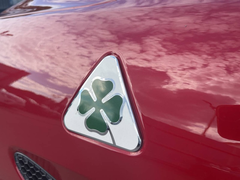 Alfa Romeo Giulia Quadrifoglio Vehicle Image 06