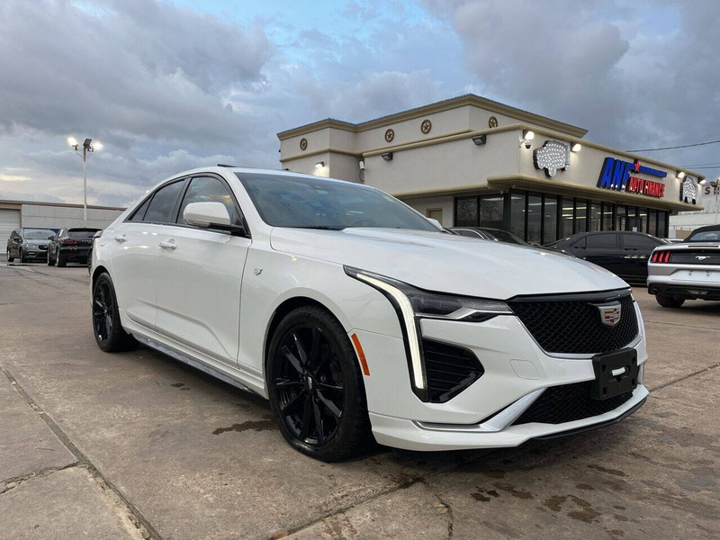 Cadillac CT4 Vehicle Image 07