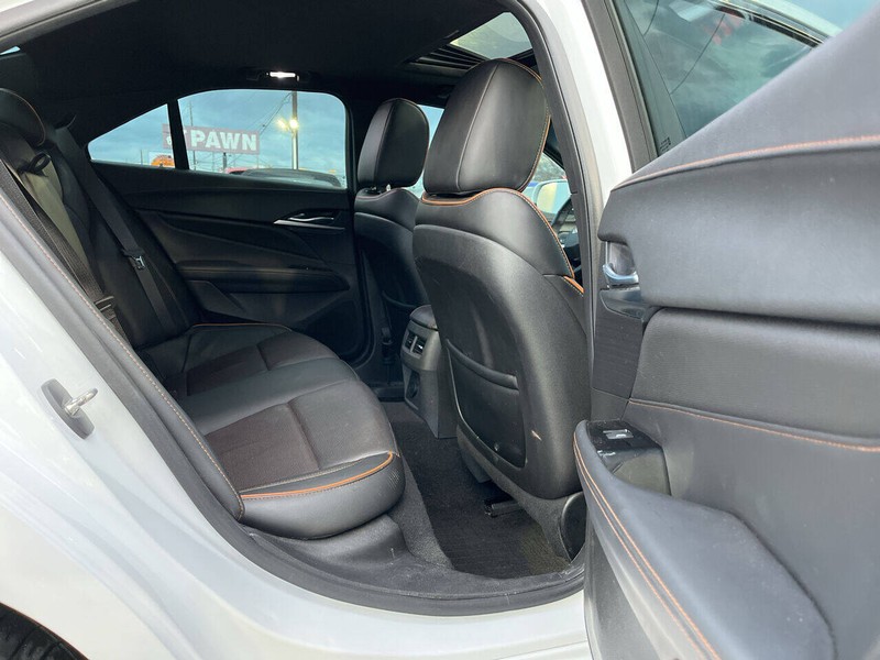 Cadillac CT4 Vehicle Image 10