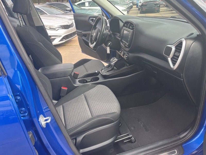 Kia Soul Vehicle Image 20