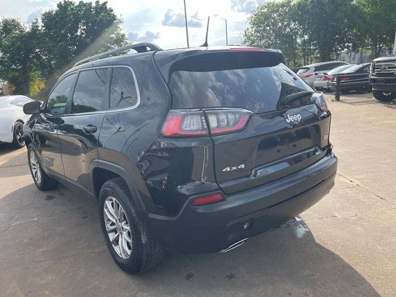 Jeep Cherokee Vehicle Image 04