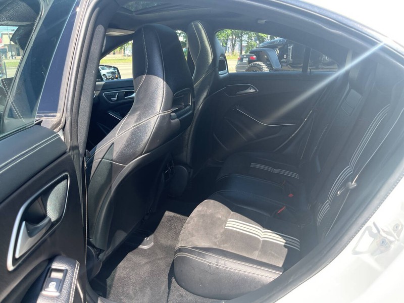Mercedes-Benz CLA Vehicle Image 16