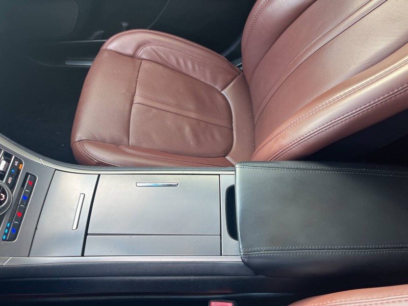 Lincoln MKZ Vehicle Image 11
