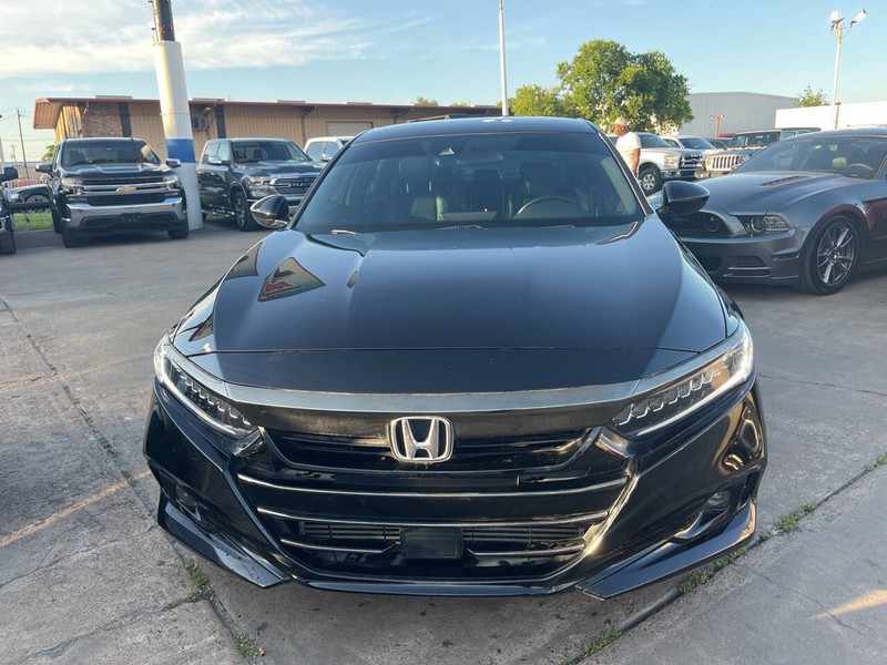 Honda Accord Sedan Vehicle Image 02