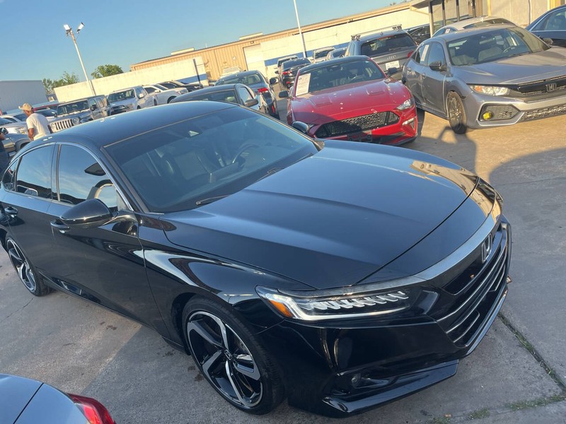Honda Accord Sedan Vehicle Image 03