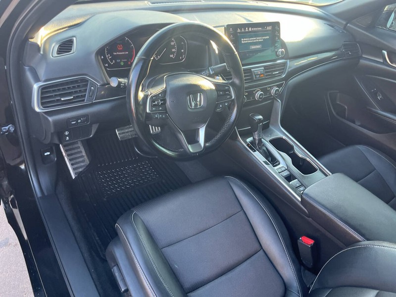 Honda Accord Sedan Vehicle Image 08