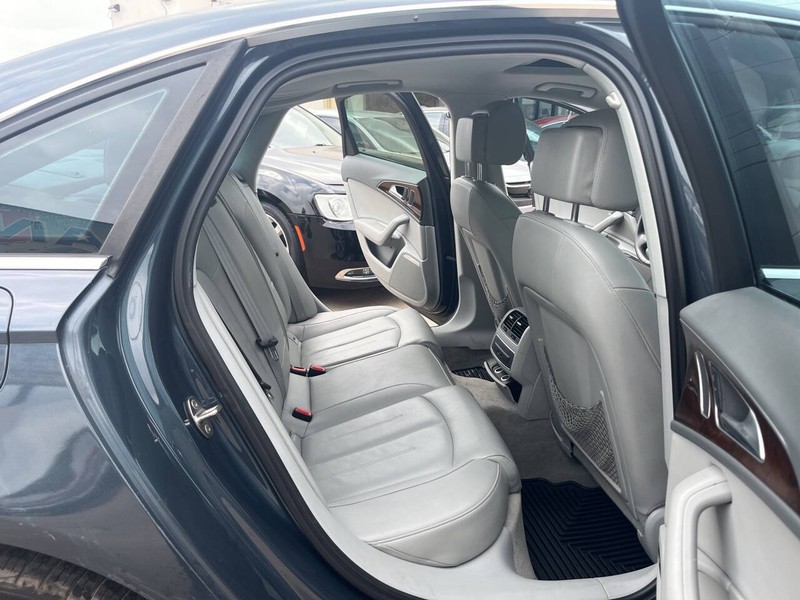 Audi A6 Vehicle Image 17