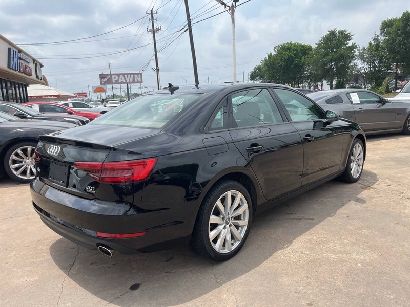 Audi A4 Vehicle Image 05