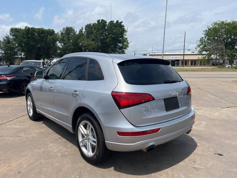 Audi Q5 Vehicle Image 05