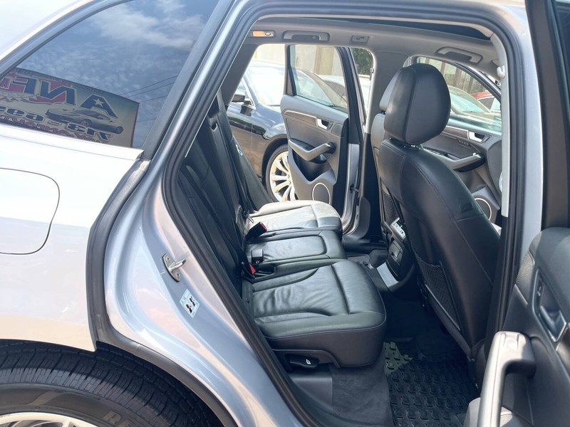 Audi Q5 Vehicle Image 22
