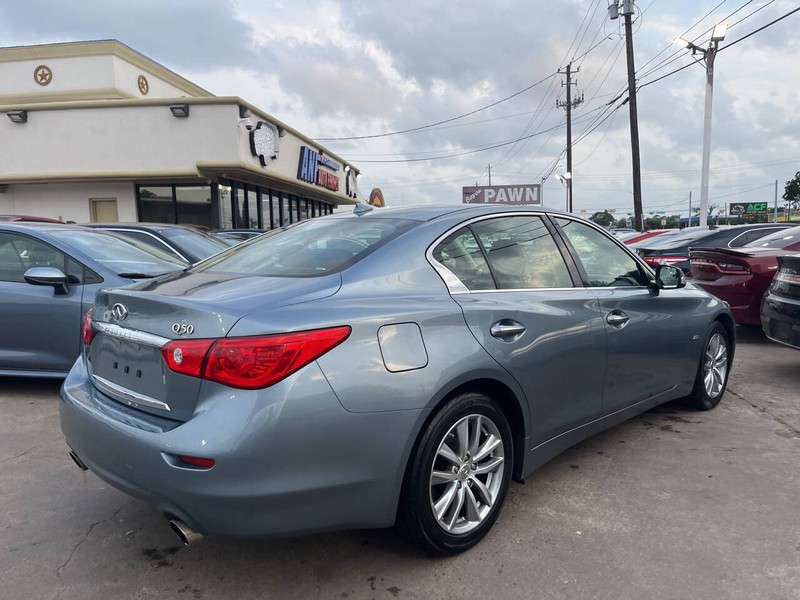 INFINITI Q50 Vehicle Image 06