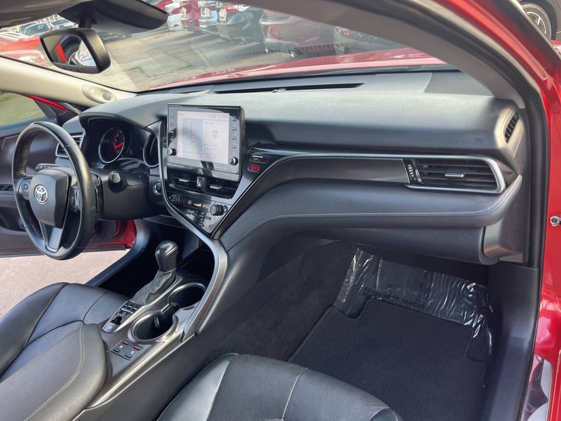 Toyota Camry Vehicle Image 23