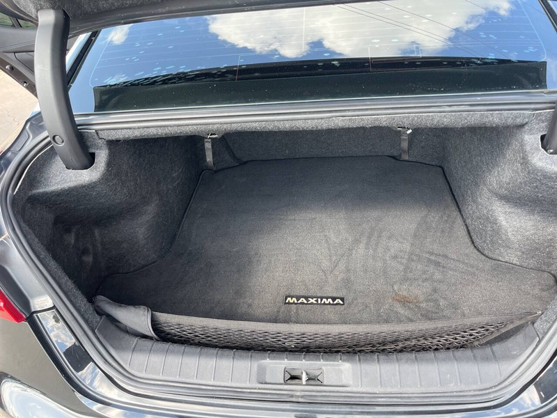Nissan Maxima Vehicle Image 24