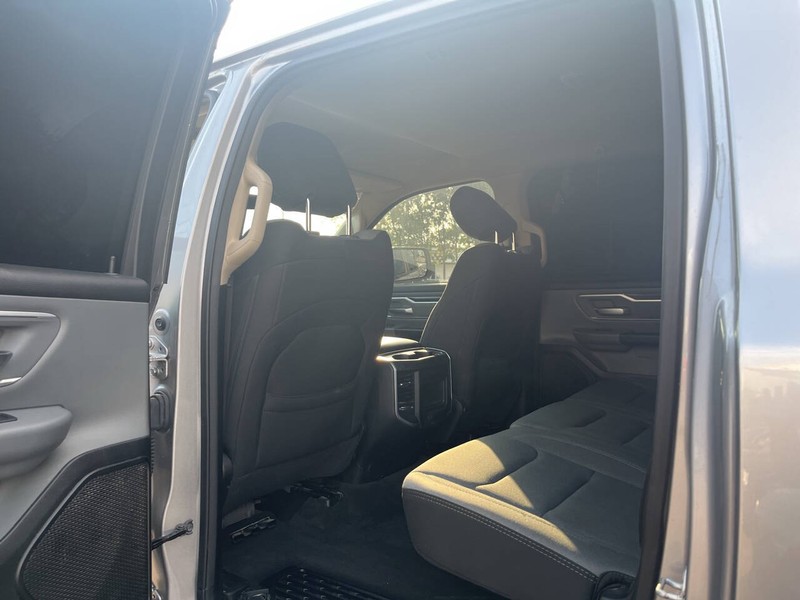 Ram 1500 Vehicle Image 15