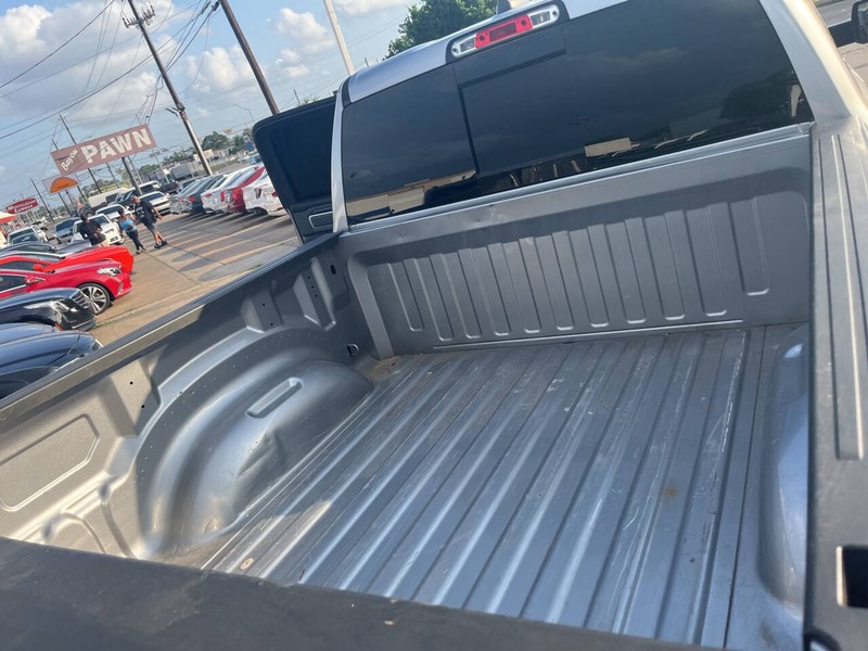 Ram 1500 Vehicle Image 17