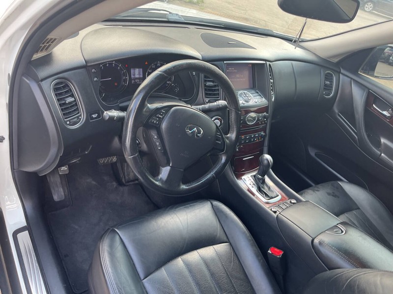 INFINITI QX50 Vehicle Image 09