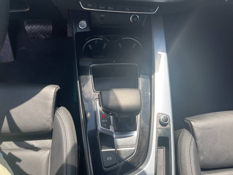 Audi A5 Sportback Vehicle Image 12