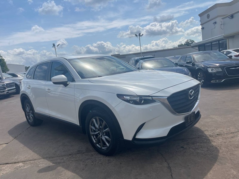 Mazda CX-9 Vehicle Image 02