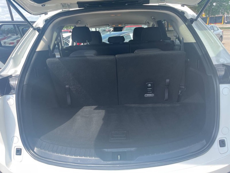 Mazda CX-9 Vehicle Image 17