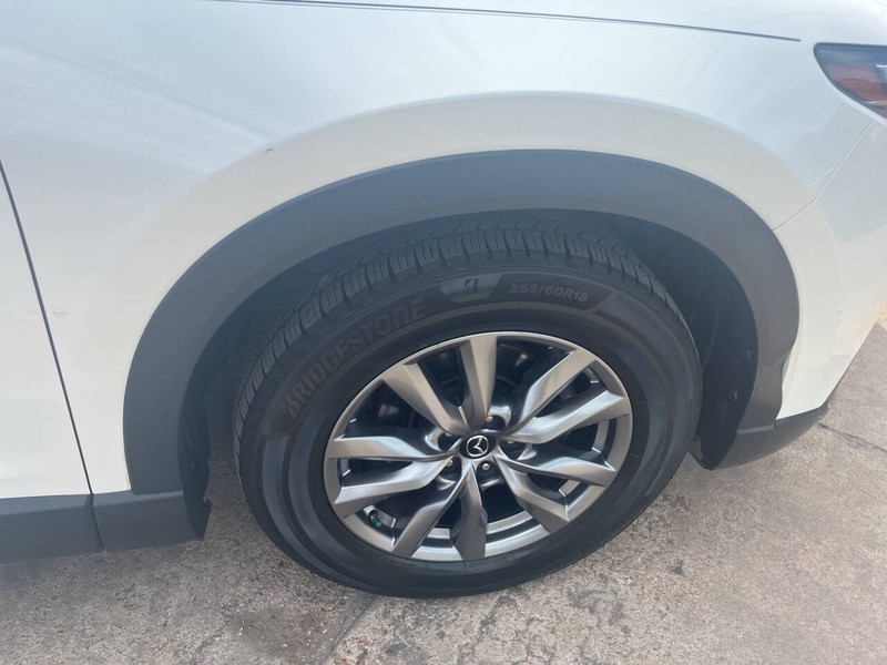Mazda CX-9 Vehicle Image 20