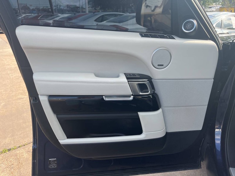 Land Rover Range Rover Vehicle Image 07