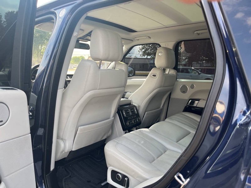 Land Rover Range Rover Vehicle Image 20