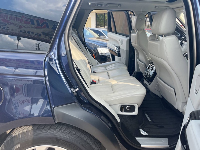 Land Rover Range Rover Vehicle Image 27