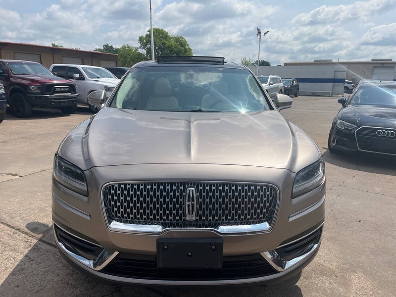Lincoln Nautilus Vehicle Image 02