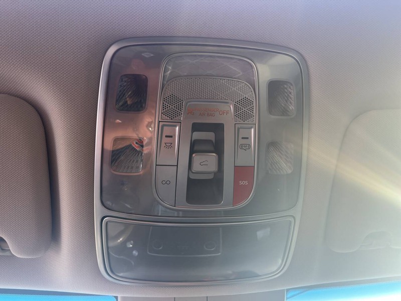 Genesis GV80 Vehicle Image 16