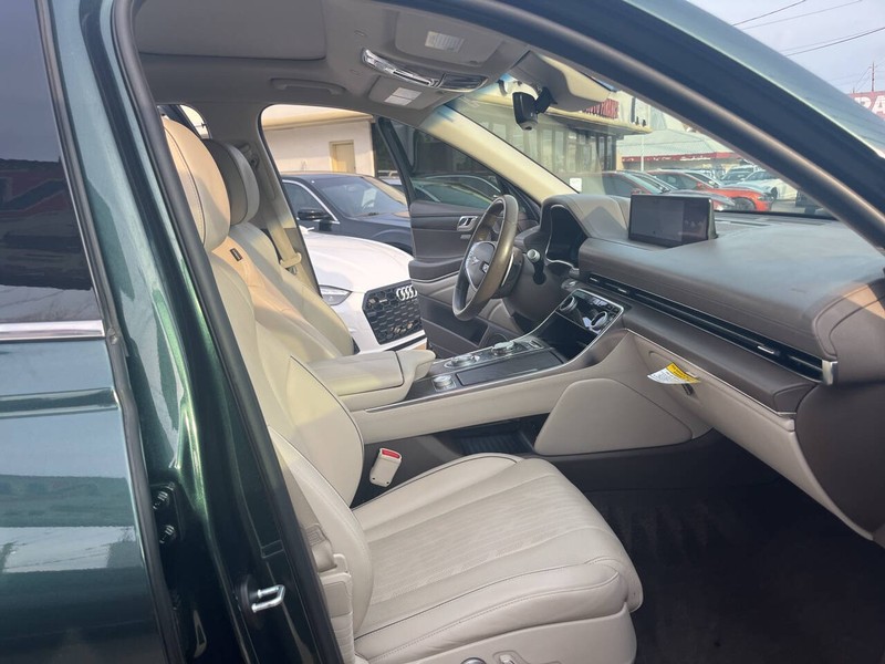 Genesis GV80 Vehicle Image 26