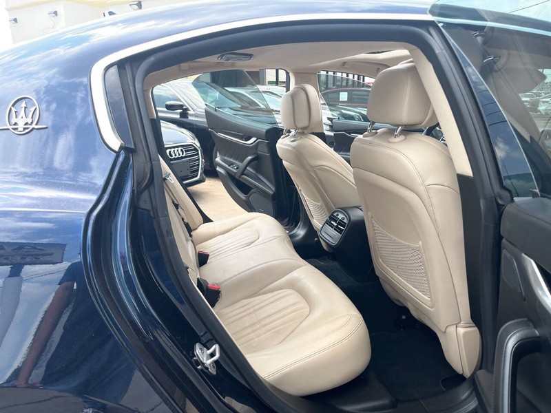 Maserati Ghibli Vehicle Image 18