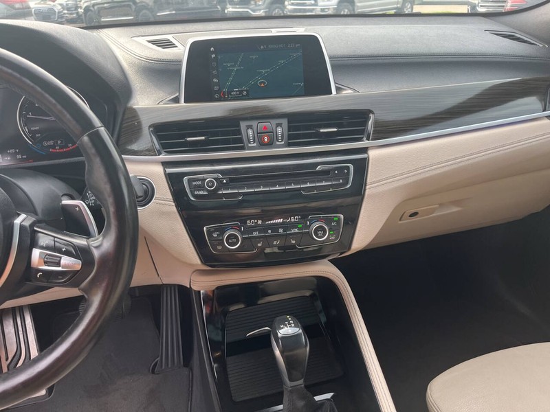 BMW X2 Vehicle Image 15