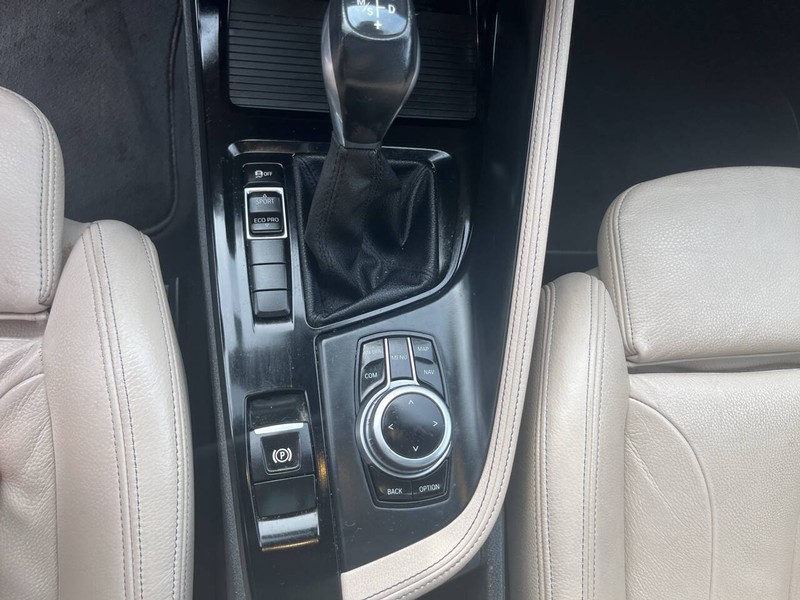 BMW X2 Vehicle Image 18