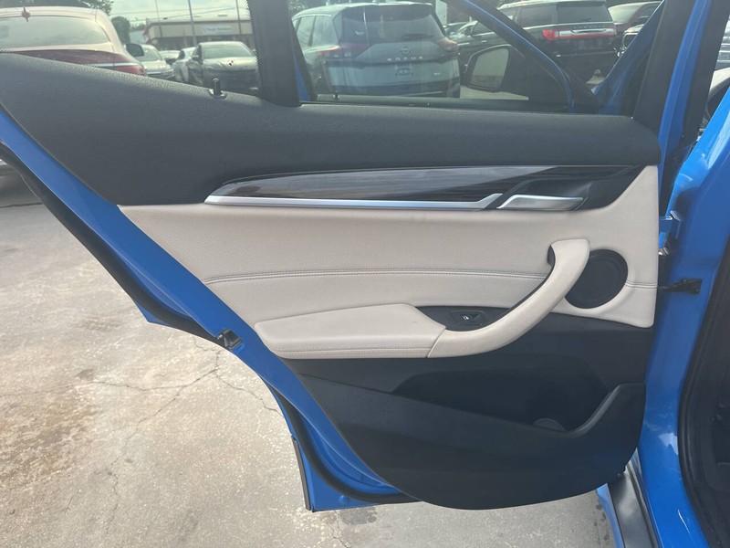 BMW X2 Vehicle Image 19