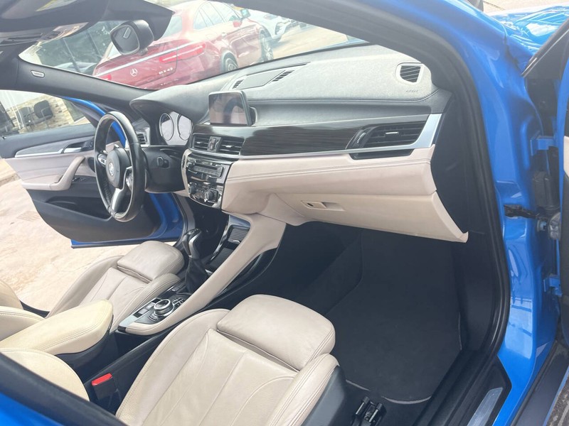 BMW X2 Vehicle Image 26