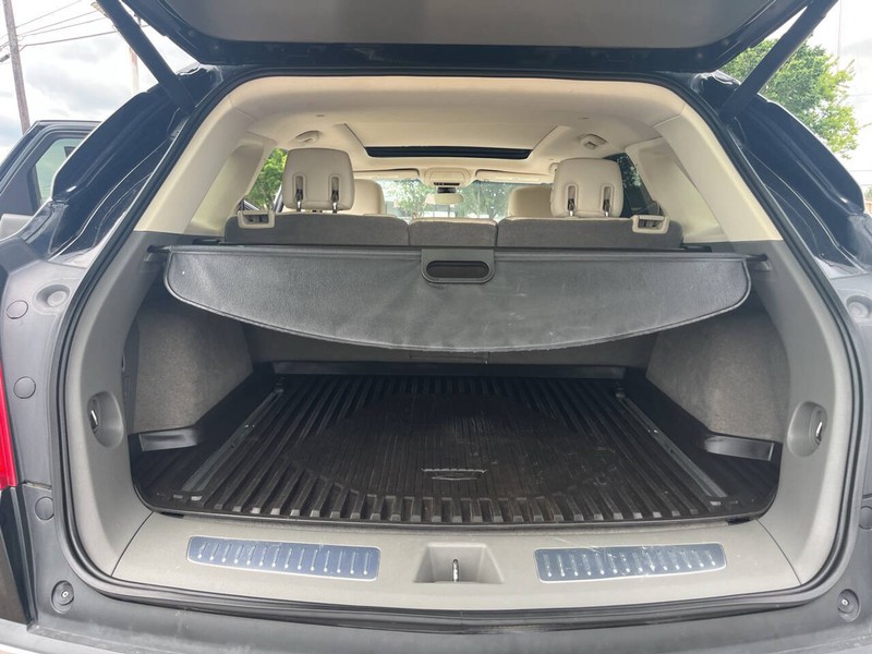 Cadillac XT5 Vehicle Image 22