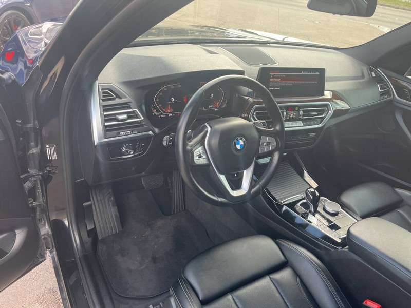 BMW X3 Vehicle Image 08