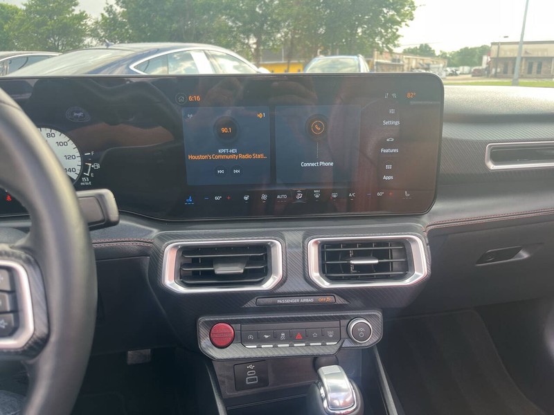 Ford Mustang Vehicle Image 14