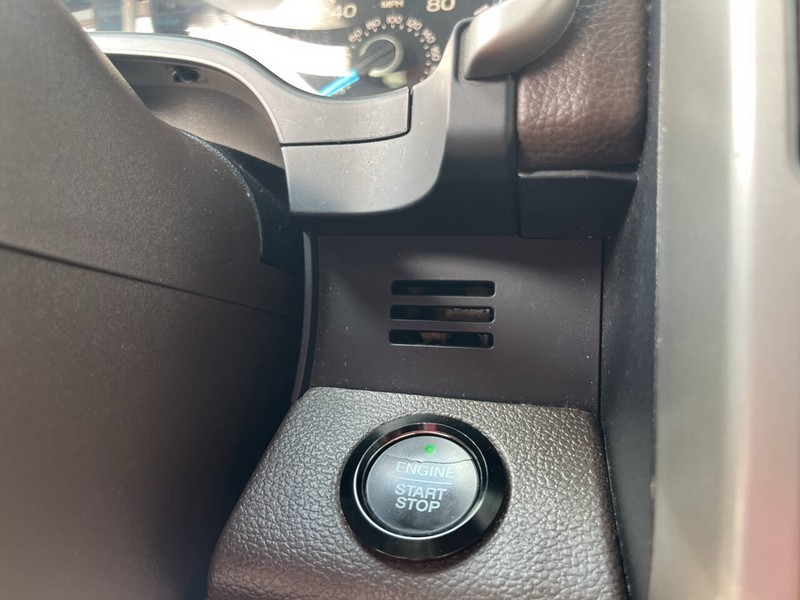 Ford F-150 Vehicle Image 16