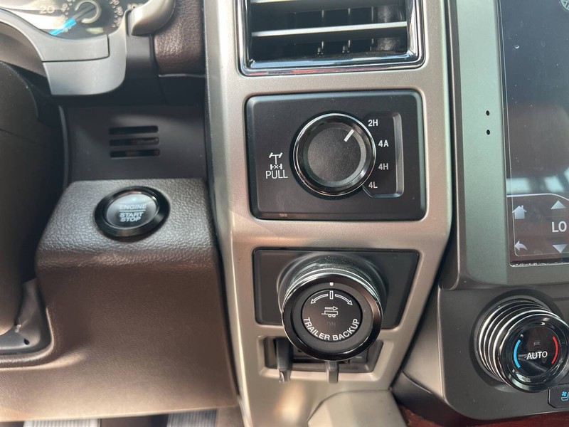 Ford F-150 Vehicle Image 17