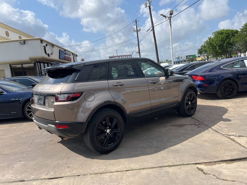 Land Rover Range Rover Evoque Vehicle Image 03