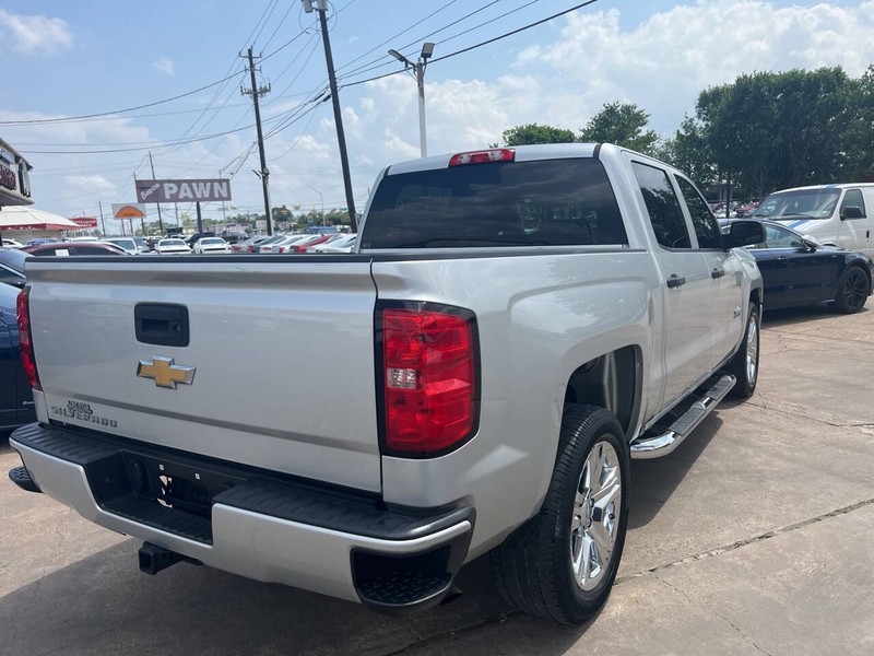 Chevrolet Silverado 1500 Vehicle Image 04