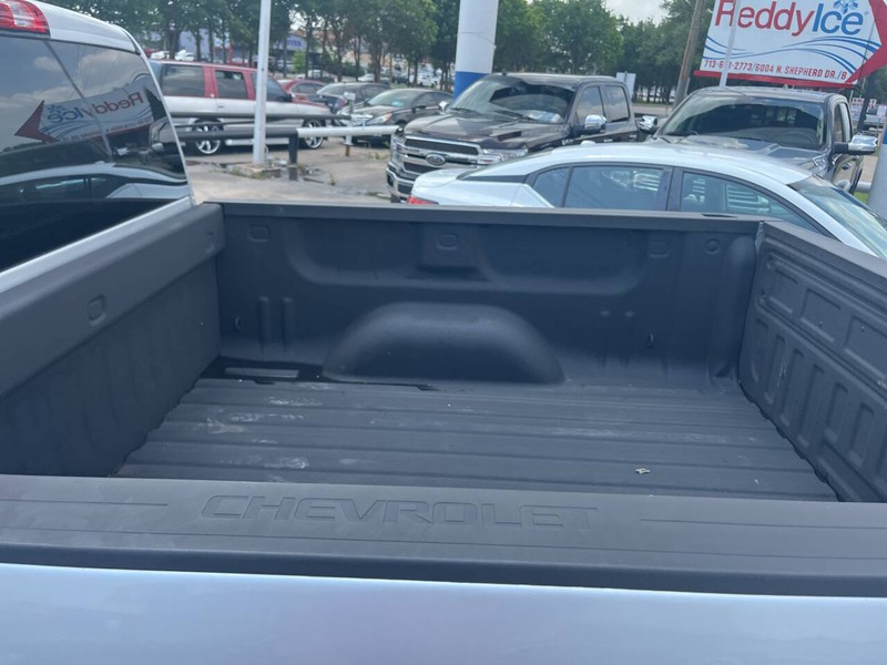 Chevrolet Silverado 1500 Vehicle Image 15